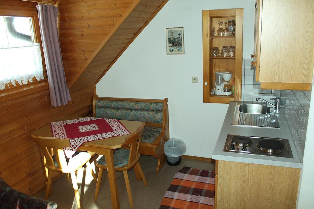 Appartement Pension Grasser Bad Kleinkirchheim Habitación foto