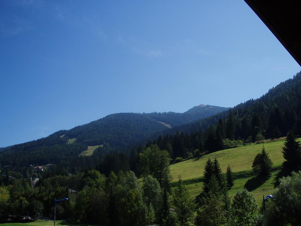 Appartement Pension Grasser Bad Kleinkirchheim Habitación foto