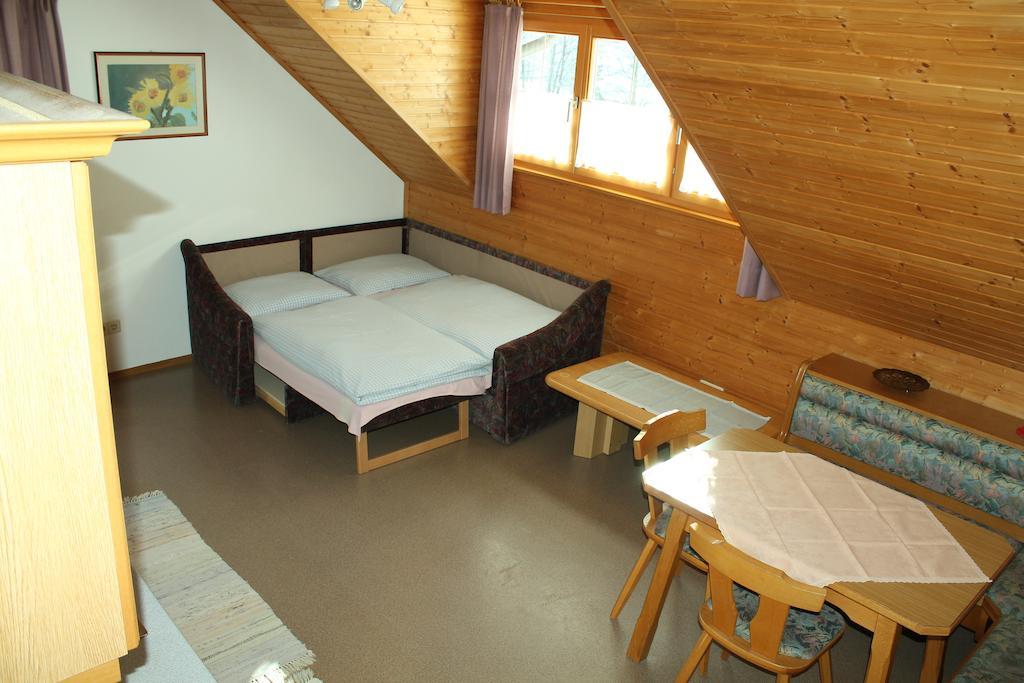 Appartement Pension Grasser Bad Kleinkirchheim Habitación foto